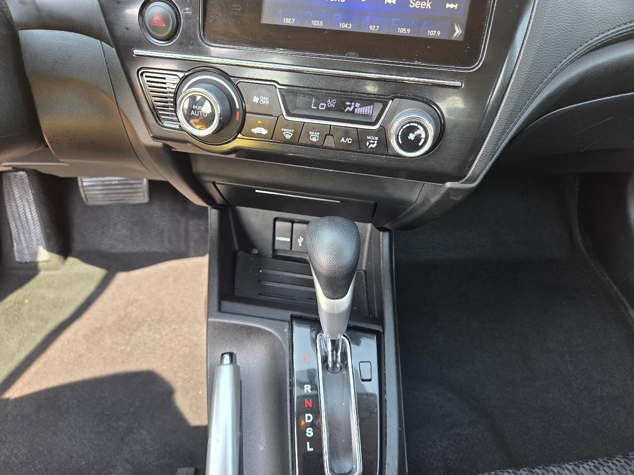 Honda Civic Sedan 4dr CVT EX 2015