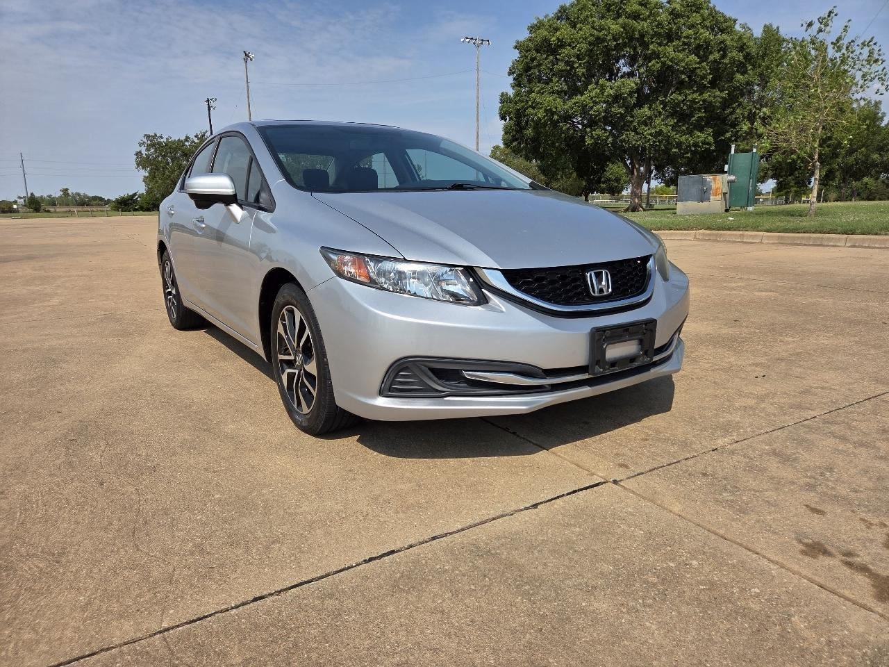 Honda Civic Sedan 4dr CVT EX 2015