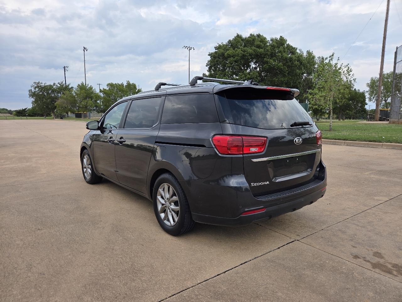 Kia Sedona EX FWD 2020