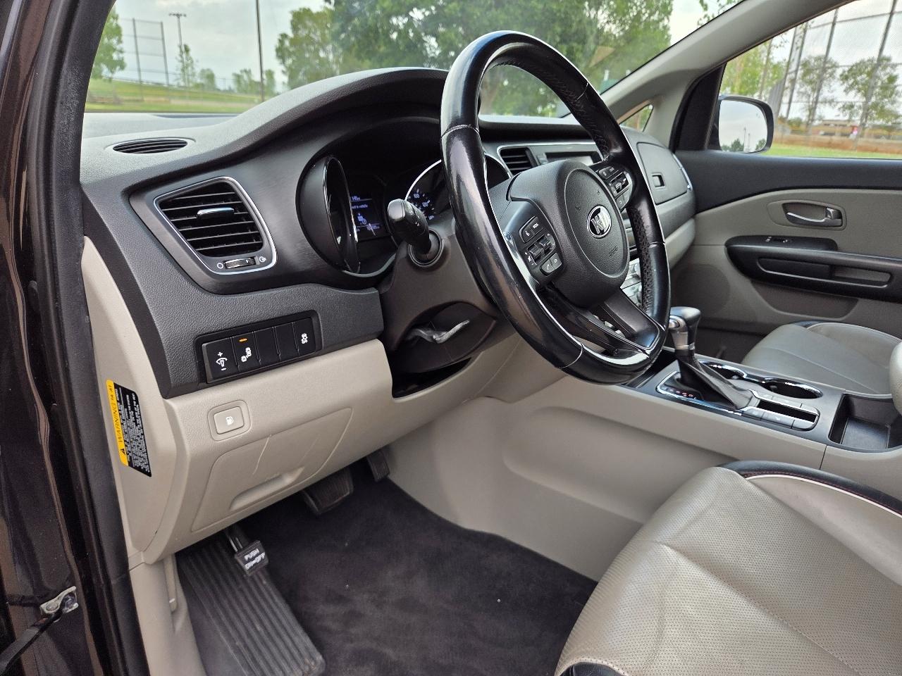 Kia Sedona EX FWD 2020