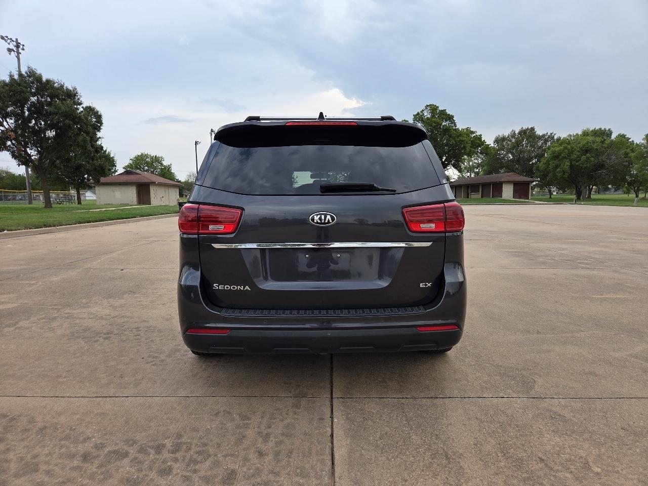 Kia Sedona EX FWD 2020