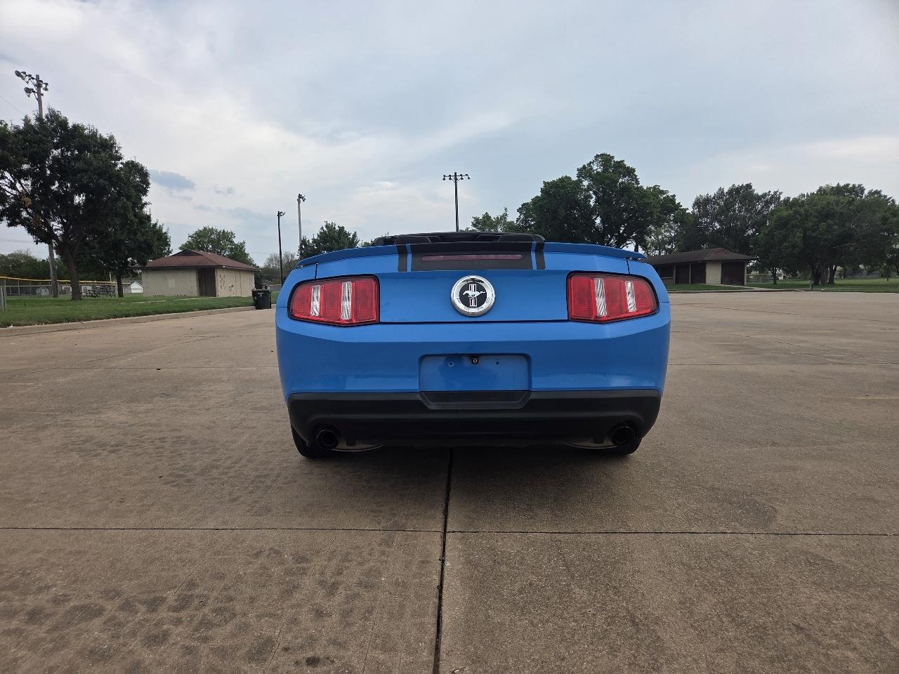 Ford Mustang 2dr Conv V6 2012