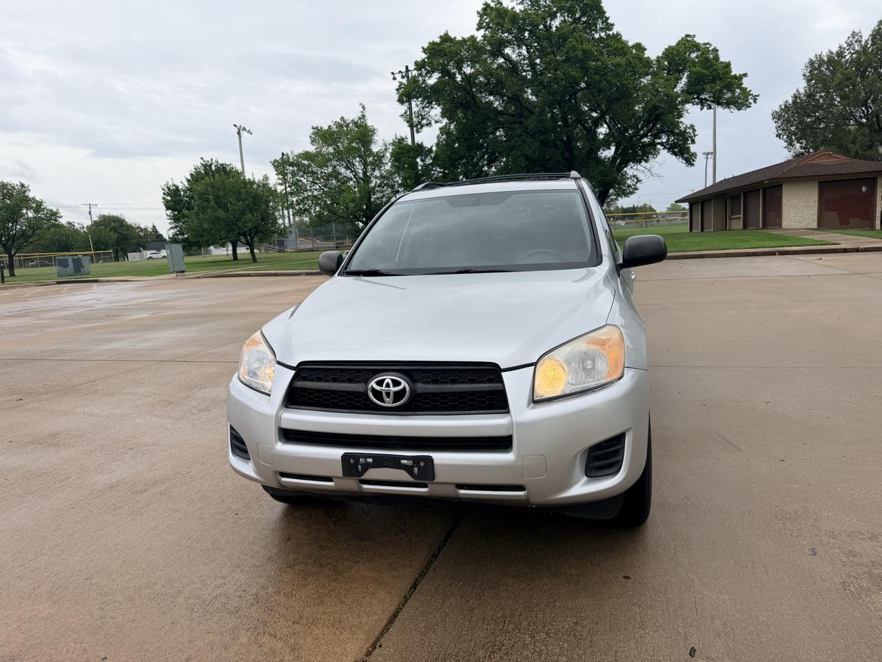 Toyota RAV4 FWD 4dr I4 (Natl) 2012