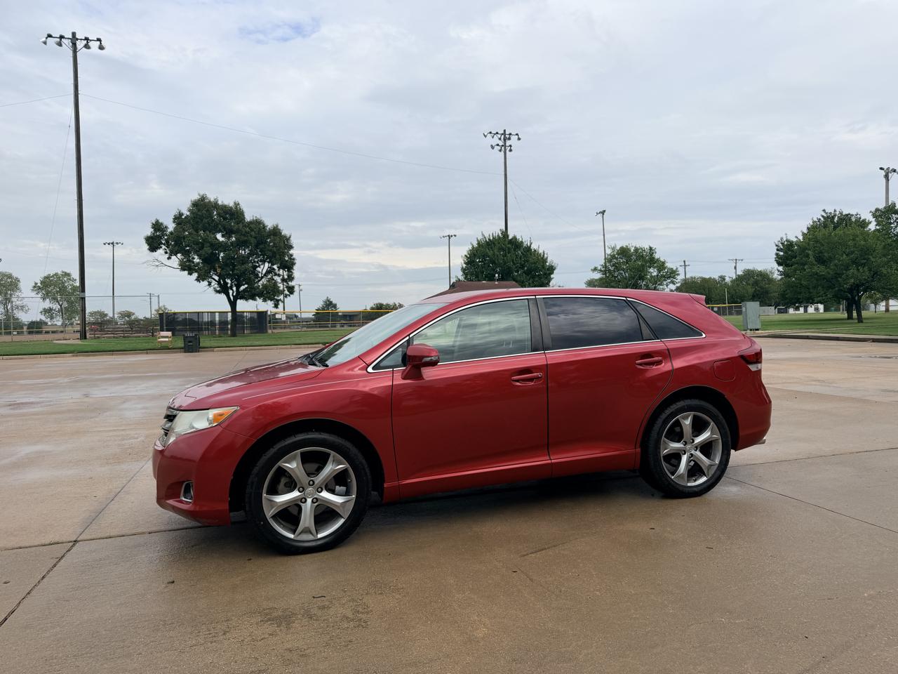 Toyota Venza 4dr Wgn V6 AWD Limited (Natl) 2014