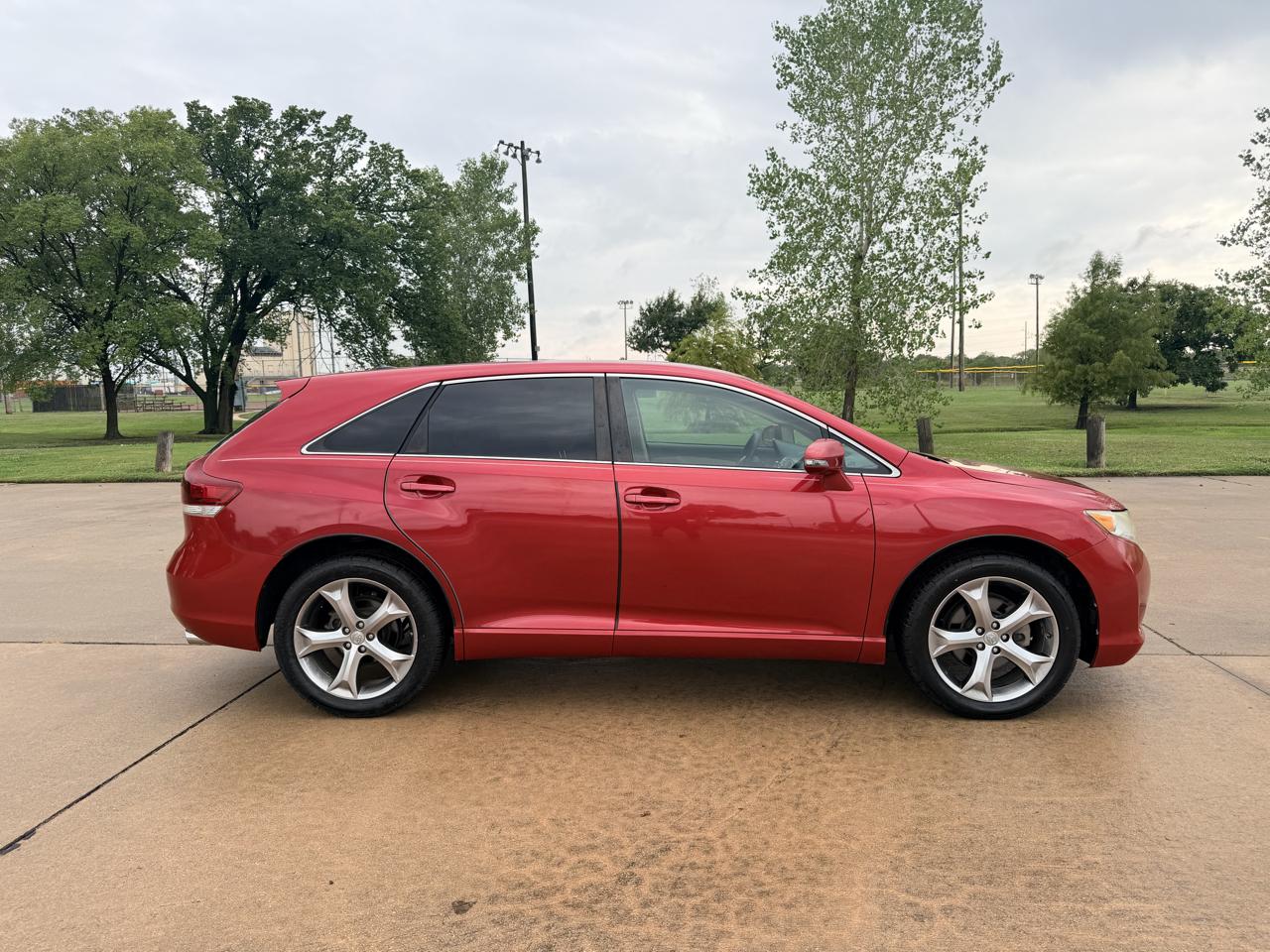 Toyota Venza 4dr Wgn V6 AWD Limited (Natl) 2014