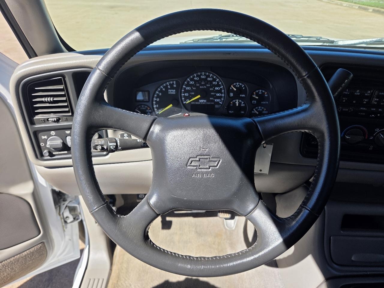 Chevrolet Silverado 2500 Ext Cab 143.5" WB LS 1999