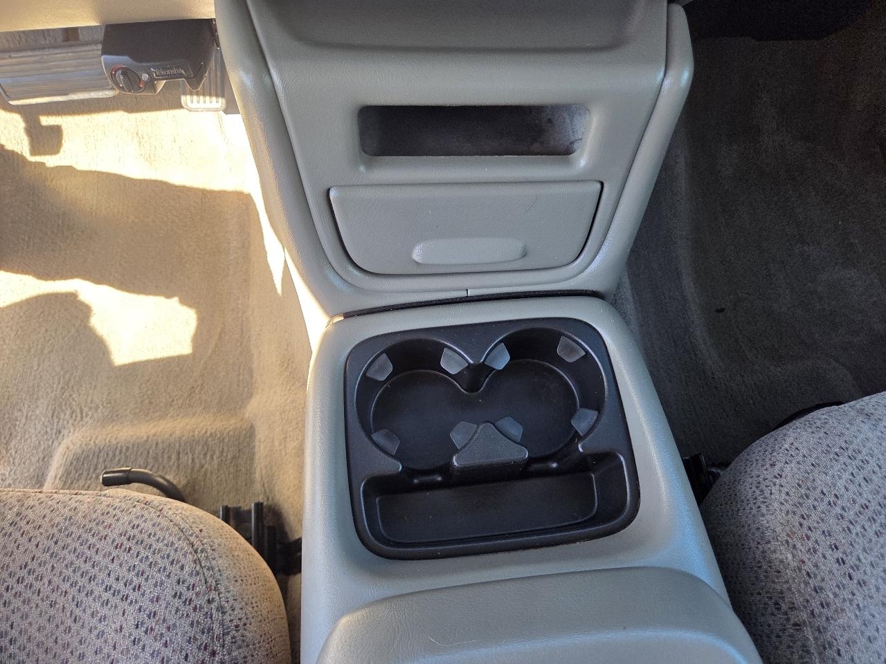 Chevrolet Silverado 2500 Ext Cab 143.5" WB LS 1999
