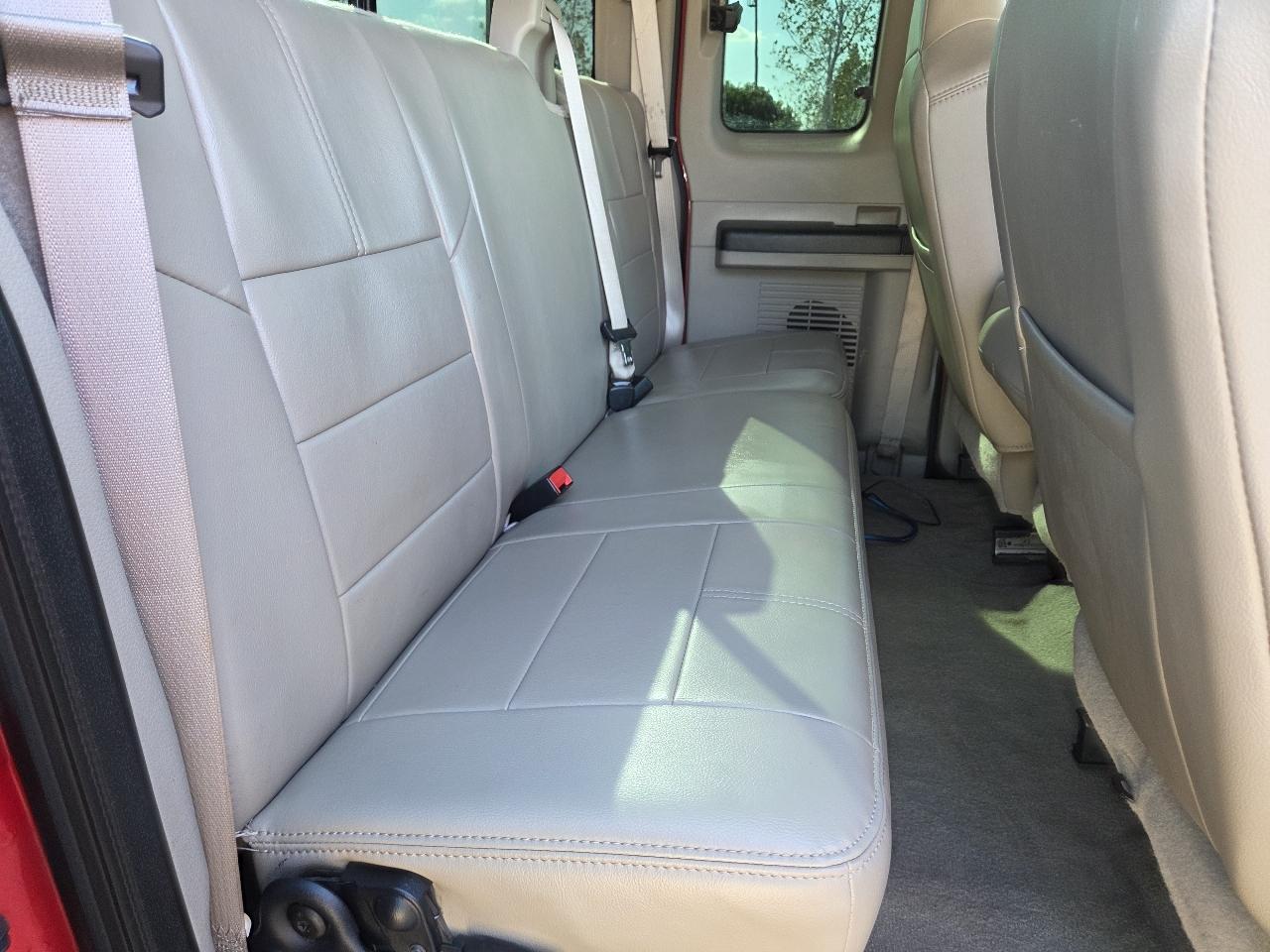 Ford Super Duty F-350 SRW 4WD SuperCab 142" Lariat 2008