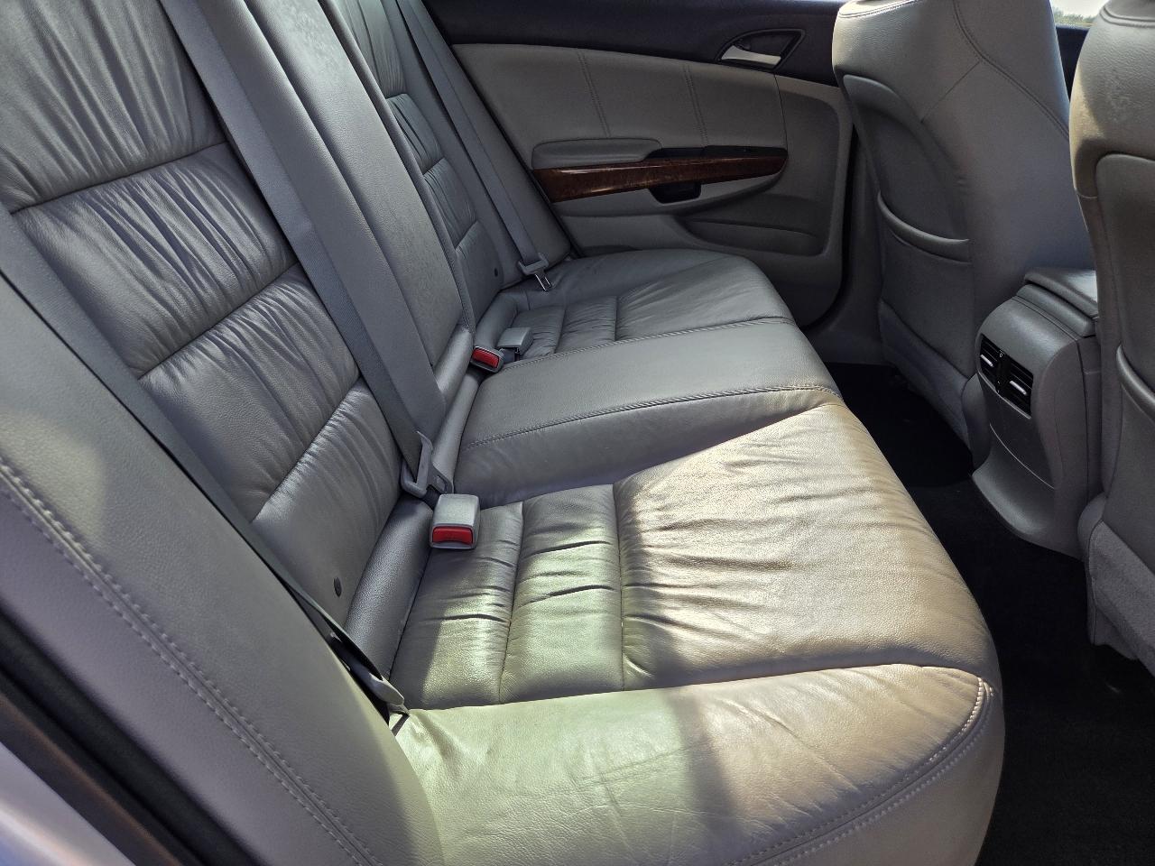Honda Accord Sdn 4dr I4 Auto EX-L 2011