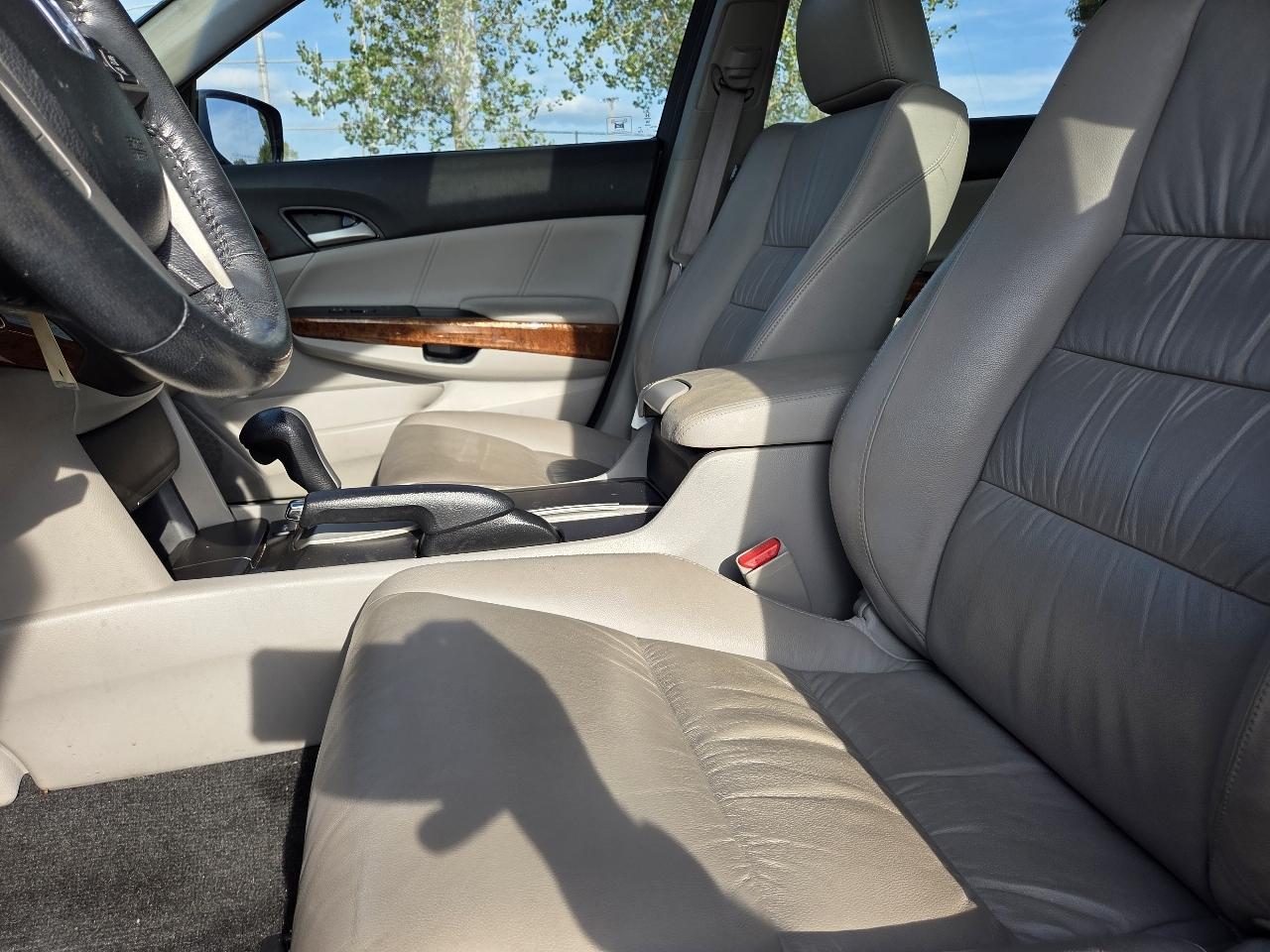 Honda Accord Sdn 4dr I4 Auto EX-L 2011