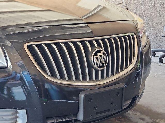 Buick Regal  2011