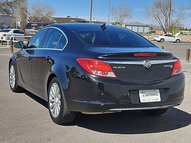 Buick Regal  2011