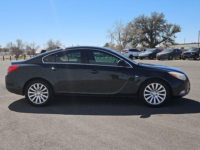 Buick Regal  2011