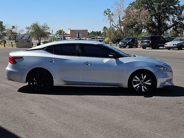 Nissan Maxima  2017
