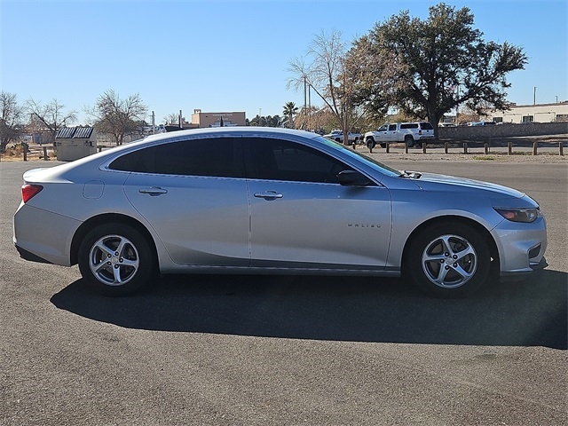 Chevrolet Malibu  2017