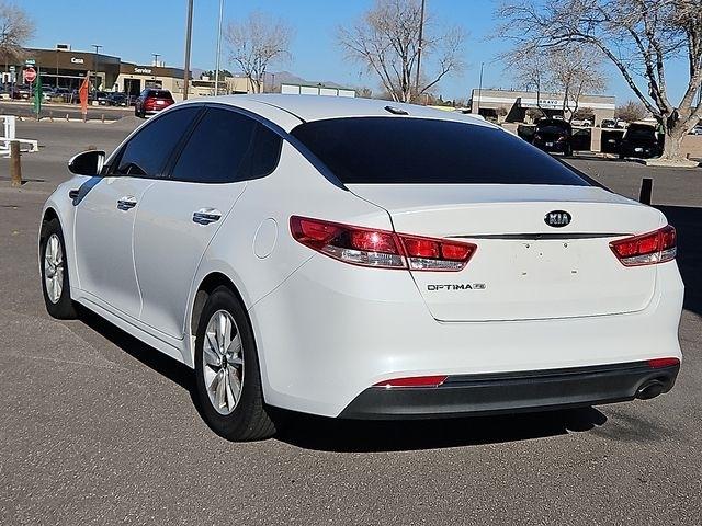 Kia Optima  2017