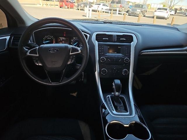 Ford Fusion  2016