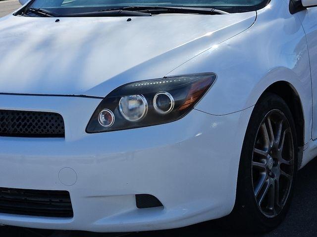 Scion tC  2010