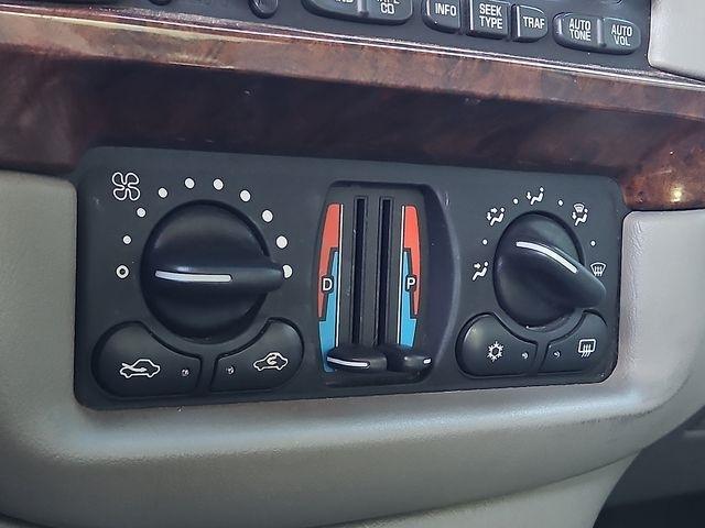 Chevrolet Impala  2004