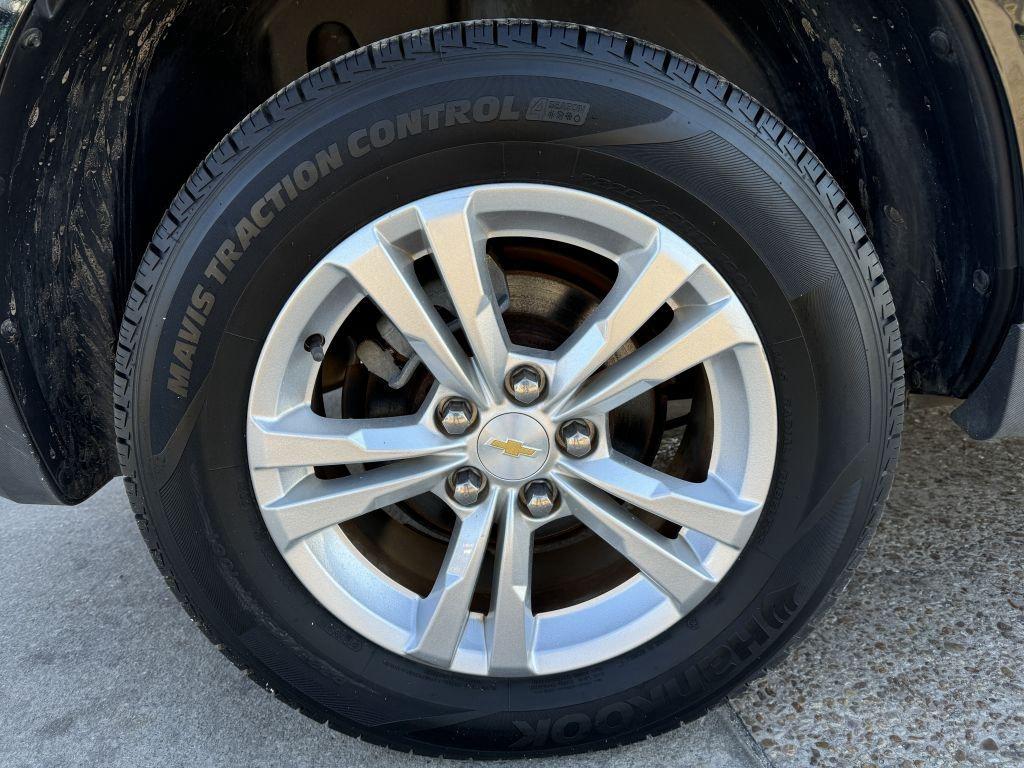 Chevrolet Equinox LS 4D SUV FWD 2015