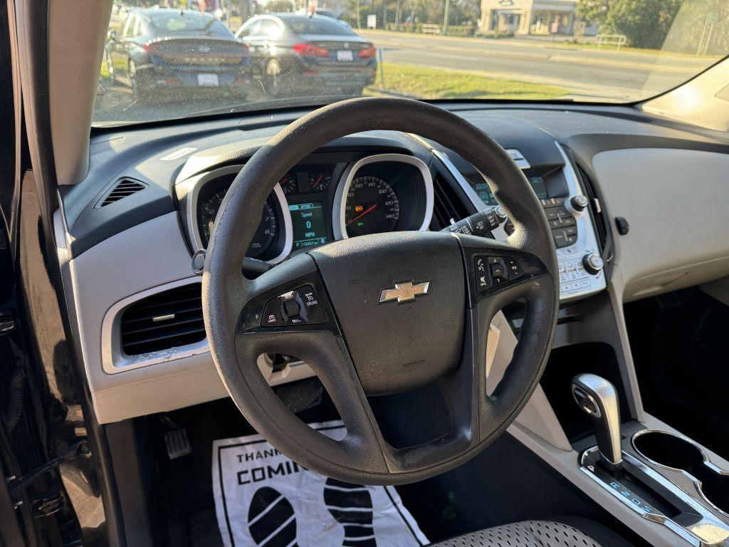 Chevrolet Equinox LS 4D SUV FWD 2015