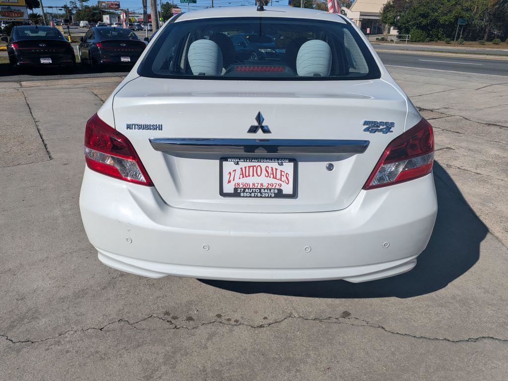 Mitsubishi Mirage G4  2017