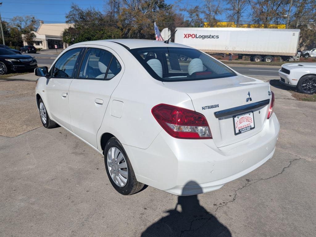 Mitsubishi Mirage G4  2017