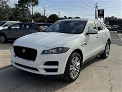 2020 Jaguar F-Pace  2020 Jaguar F-Pace