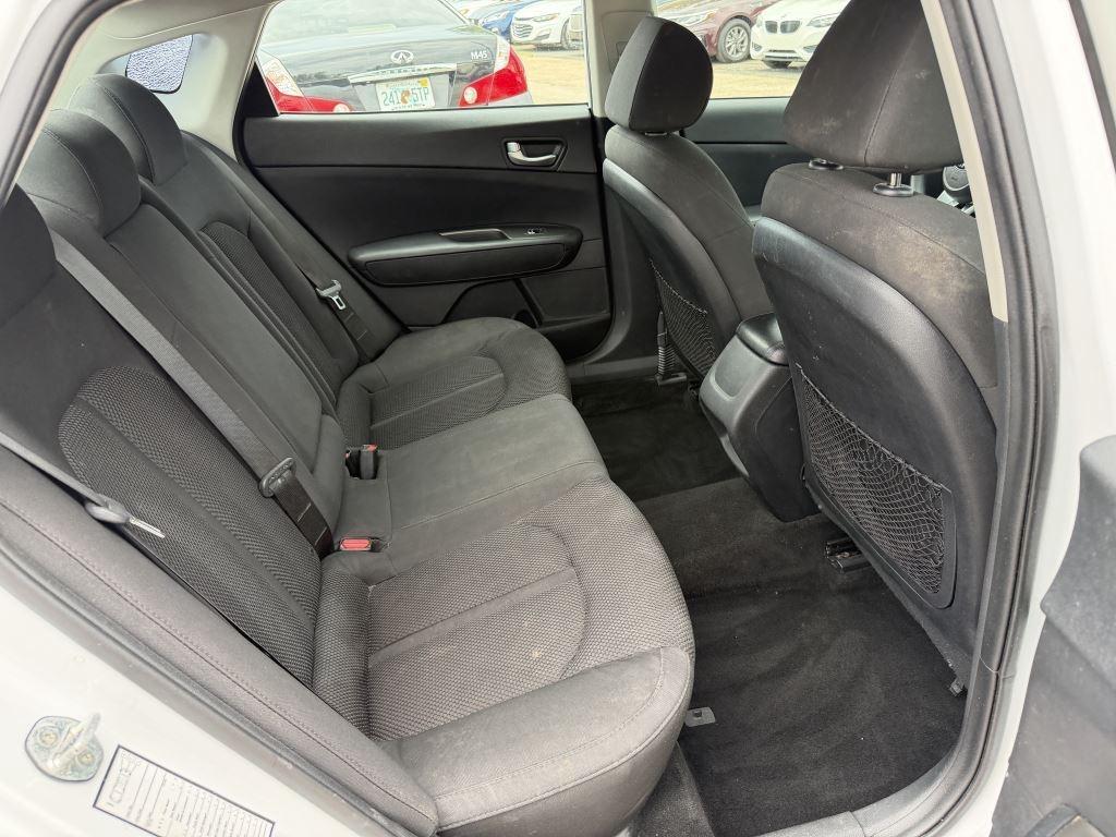 Kia Optima LX 4D Sedan 2020