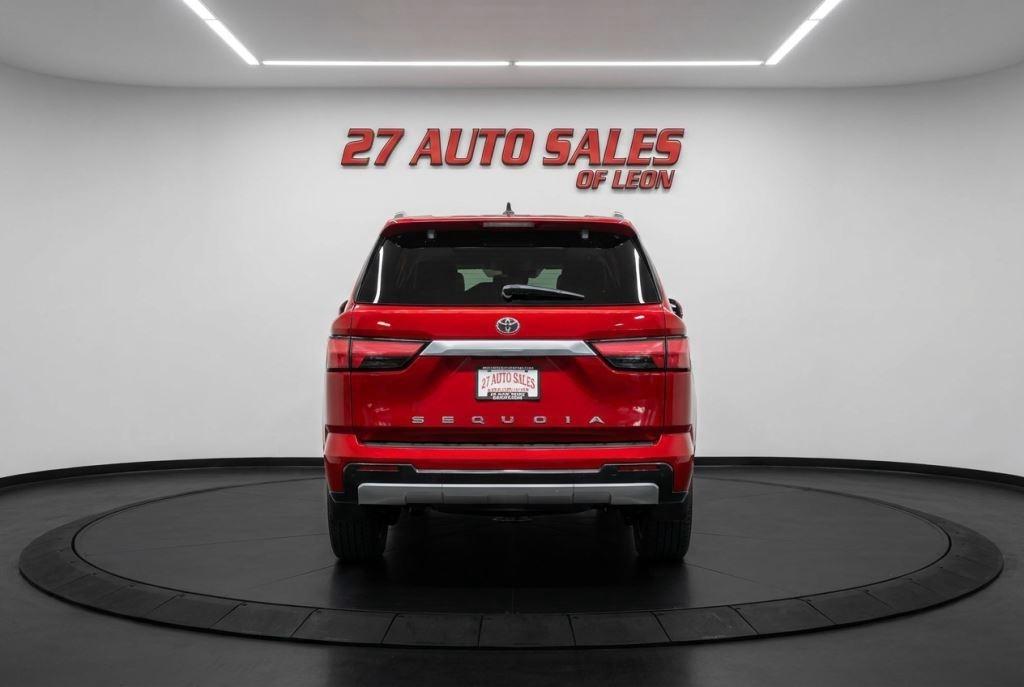 Toyota Sequoia  2024