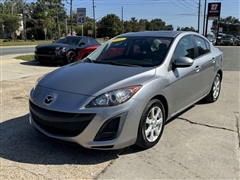 2011 Mazda MAZDA3  2011 Mazda MAZDA3