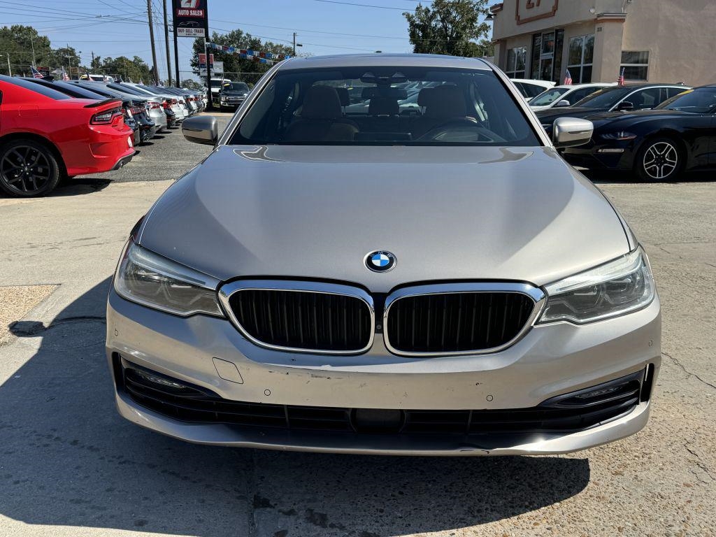 BMW 5 Series  2018 BMW 5 Series  2018