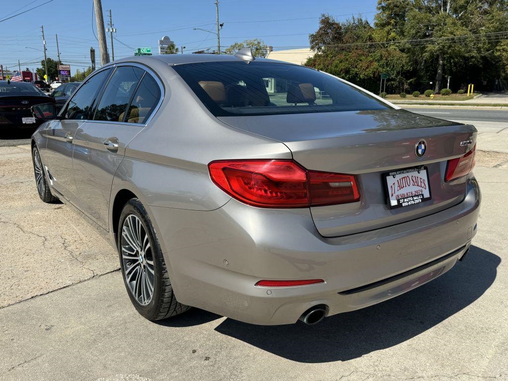 BMW 5 Series  2018 BMW 5 Series  2018