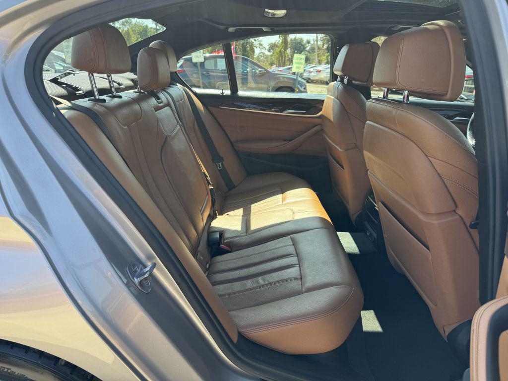 BMW 5 Series  2018 BMW 5 Series  2018