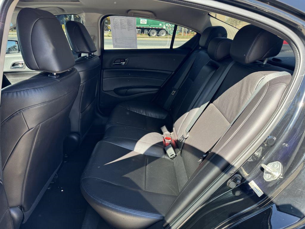 Acura ILX  2013 Acura ILX  2013