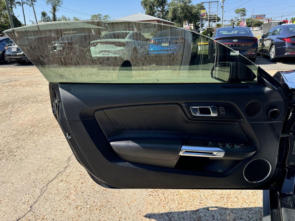 Ford Mustang  2018 Ford Mustang  2018