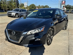 2022 Nissan Altima  2022 Nissan Altima