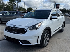 2019 Kia Niro  2019 Kia Niro