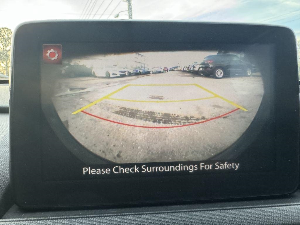 Mazda MX-5 Miata  2021