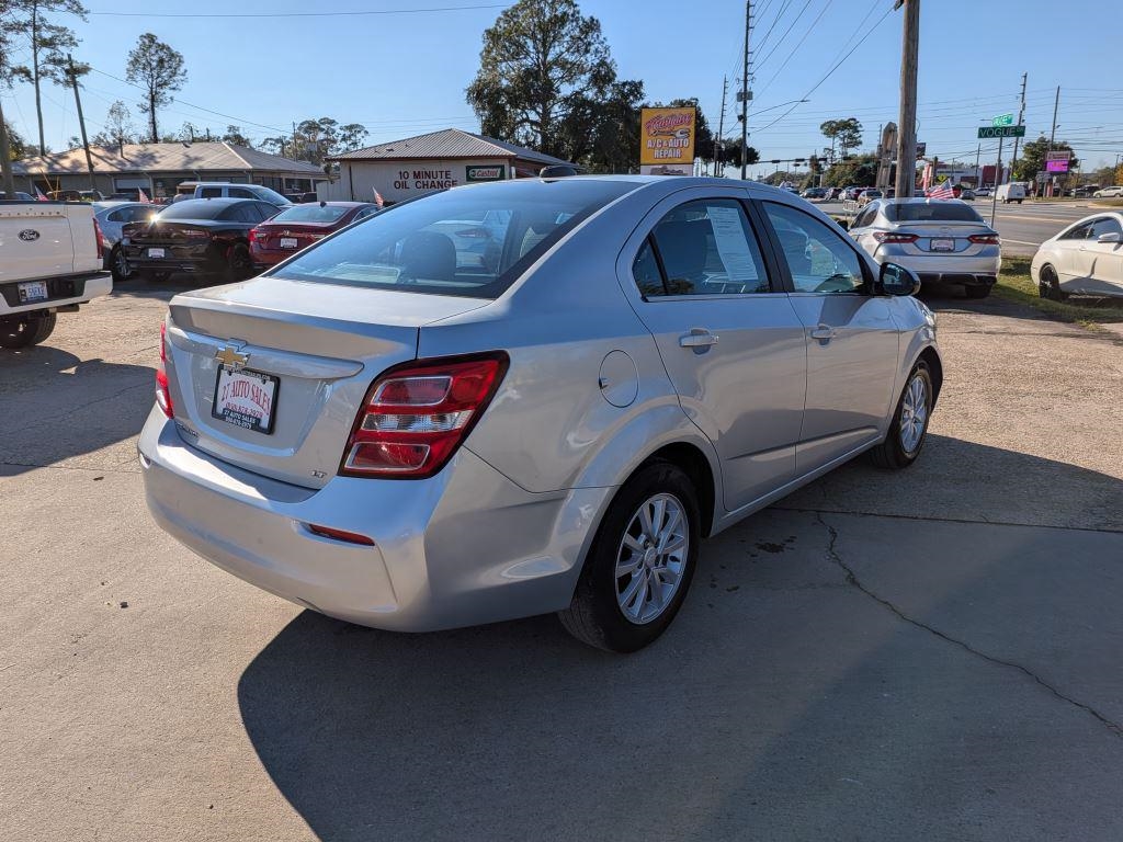 Chevrolet Sonic  2017