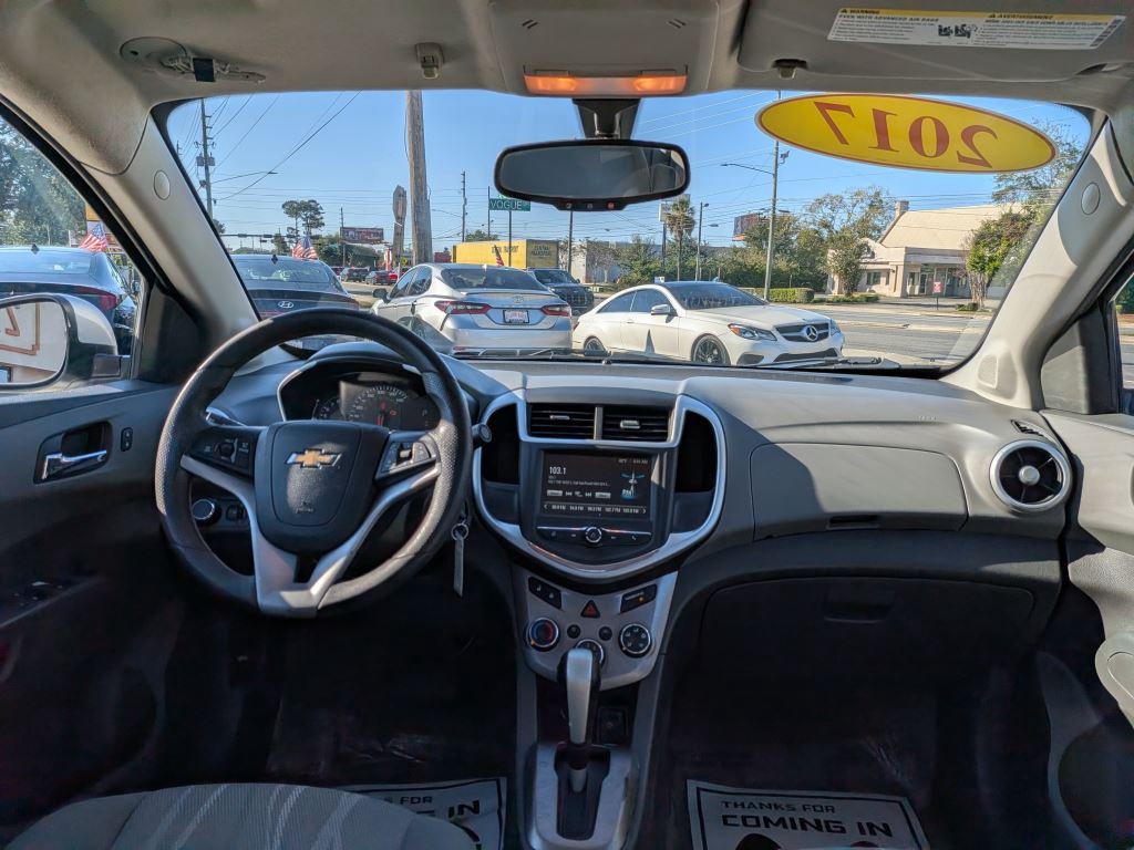 Chevrolet Sonic  2017