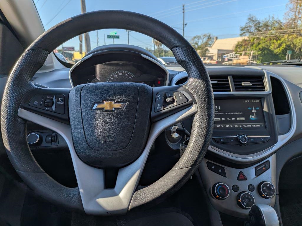 Chevrolet Sonic  2017