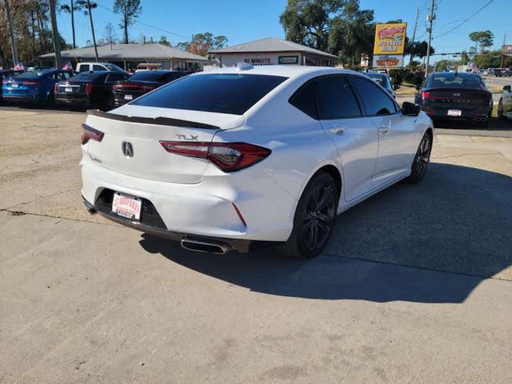 Acura TLX  2022