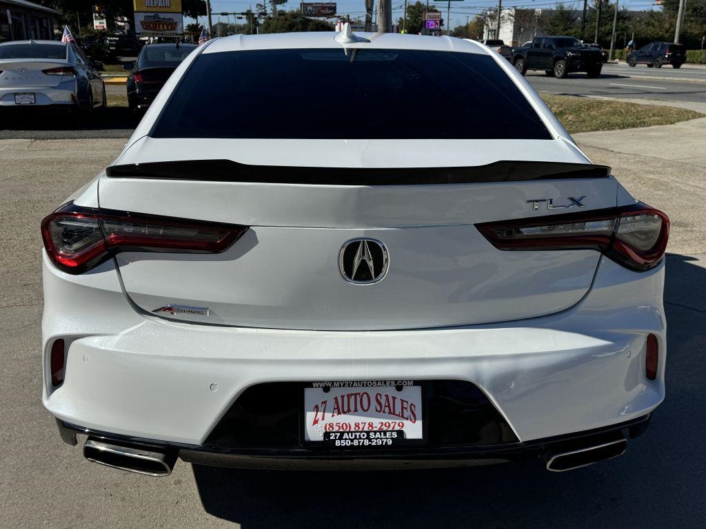 Acura TLX  2022