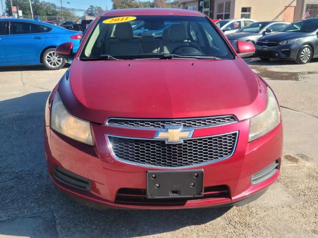 Chevrolet Cruze  2011