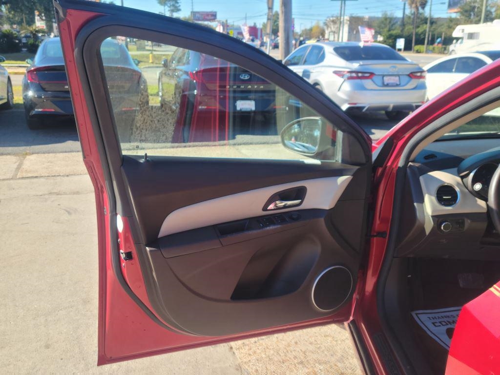 Chevrolet Cruze  2011