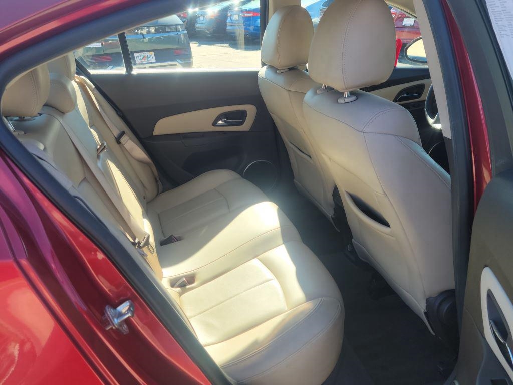 Chevrolet Cruze  2011