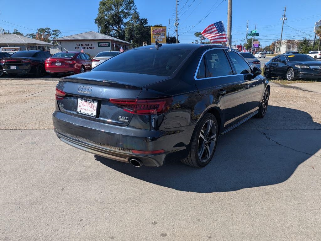 Audi A4  2018