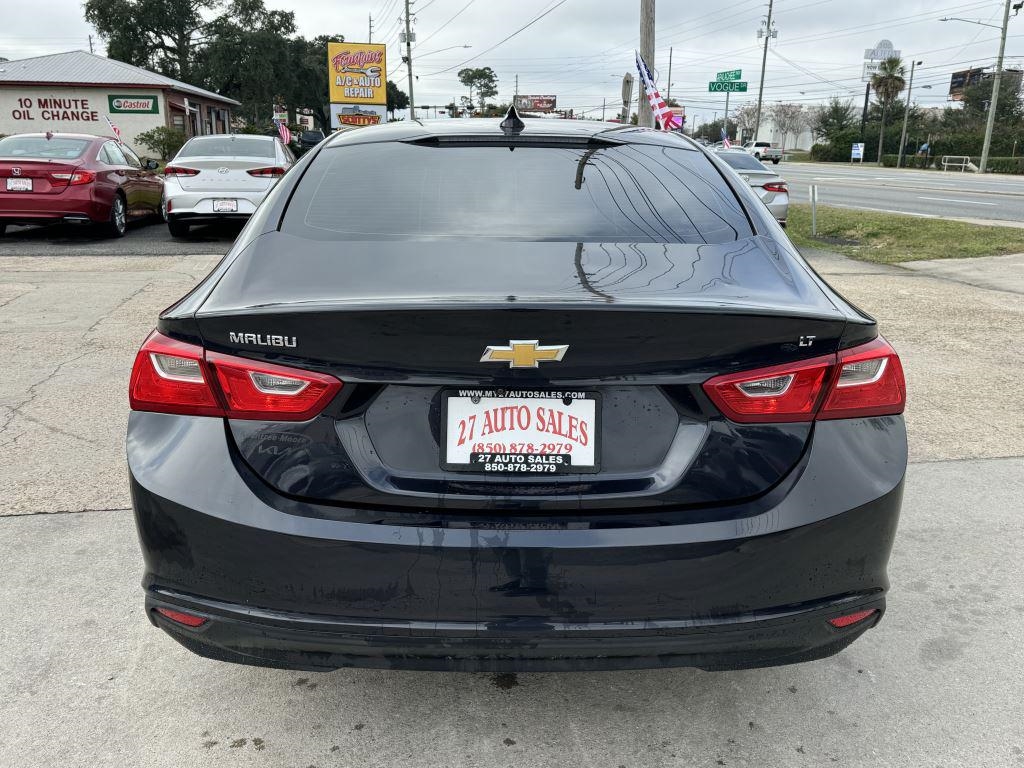 Chevrolet Malibu  2023