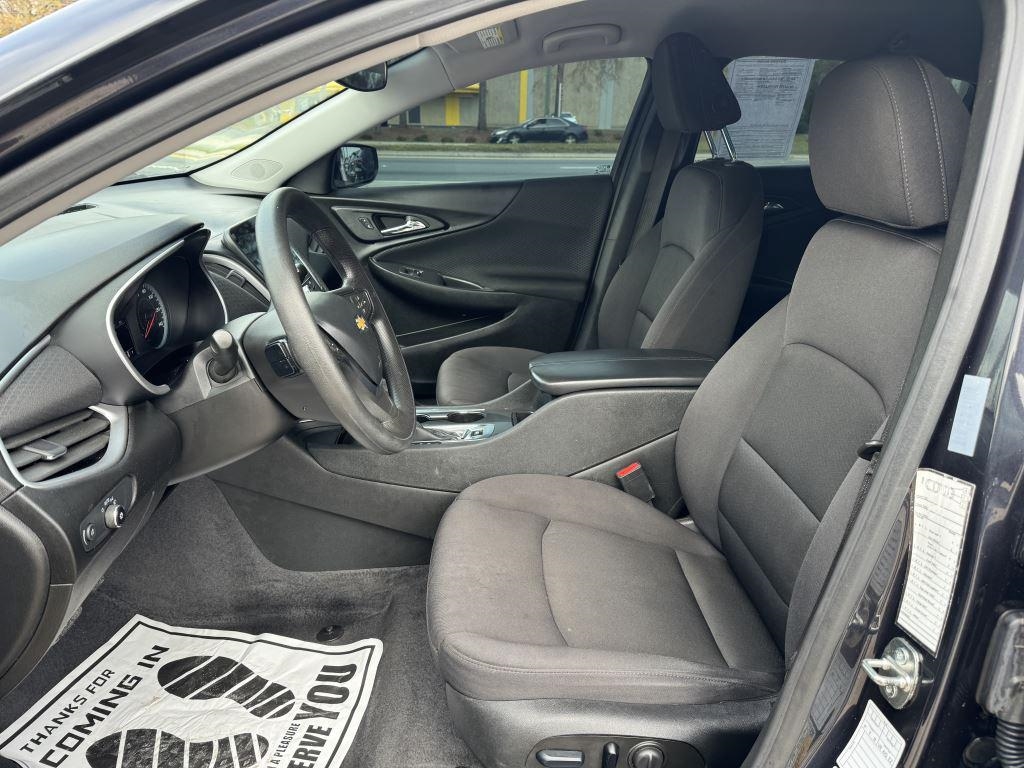 Chevrolet Malibu  2023